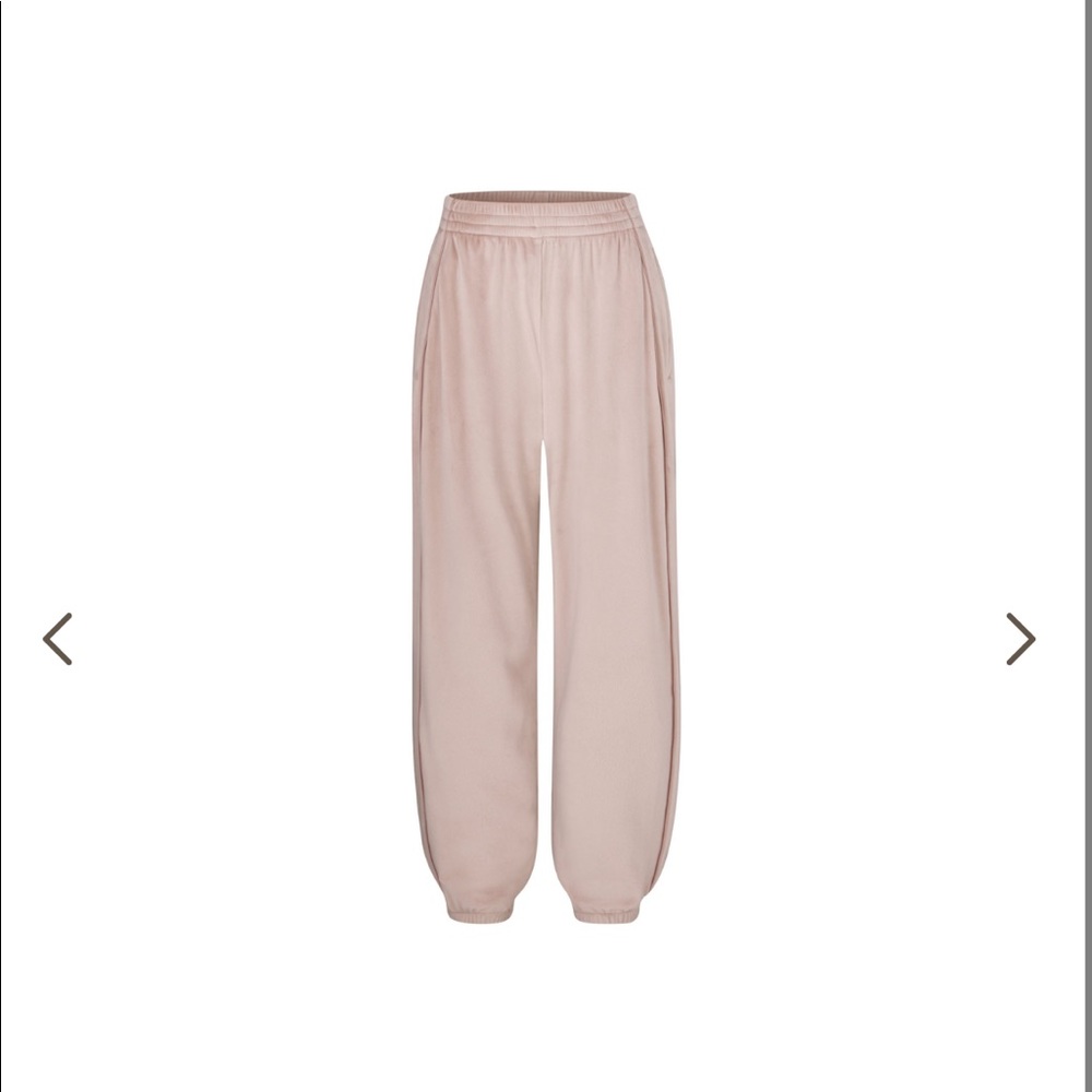 NWT SKIMS Velour Oversized Jogger DUSK size SMALL